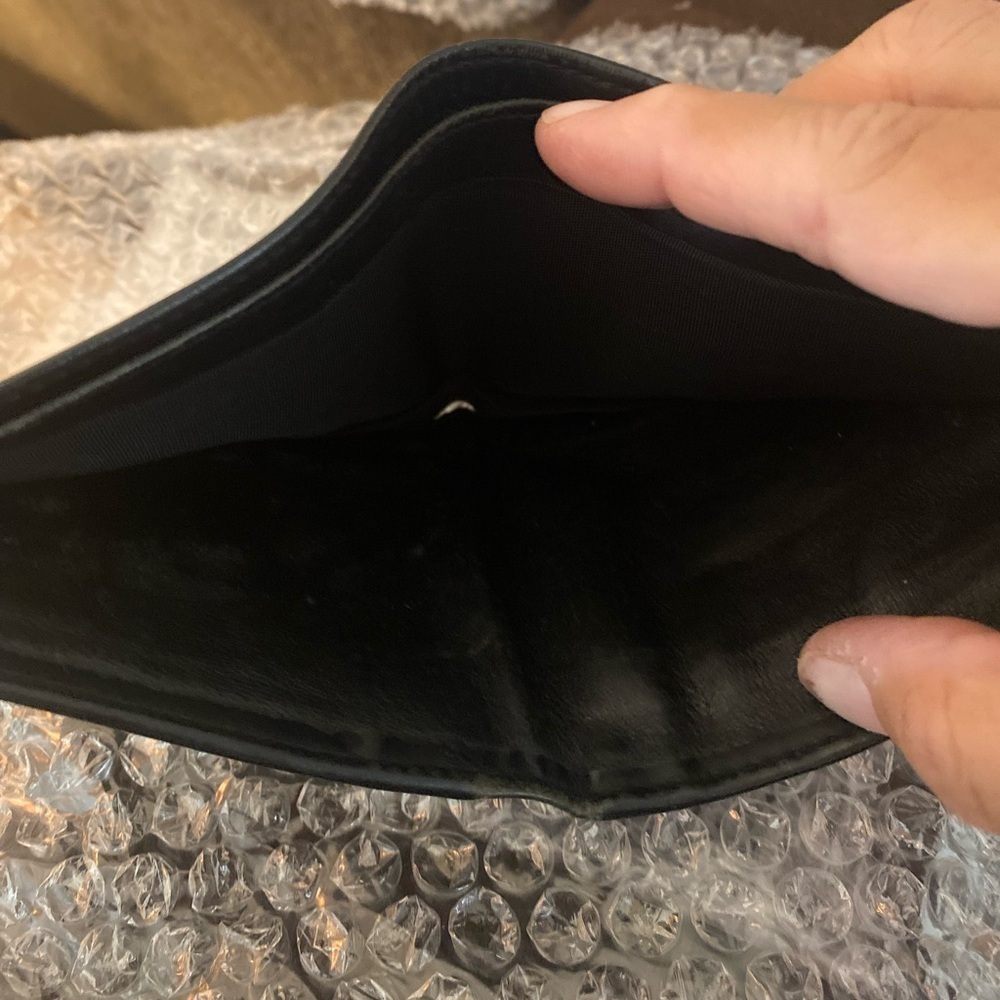 Gucci Mens Bifold Wallet - Picture 5 of 9